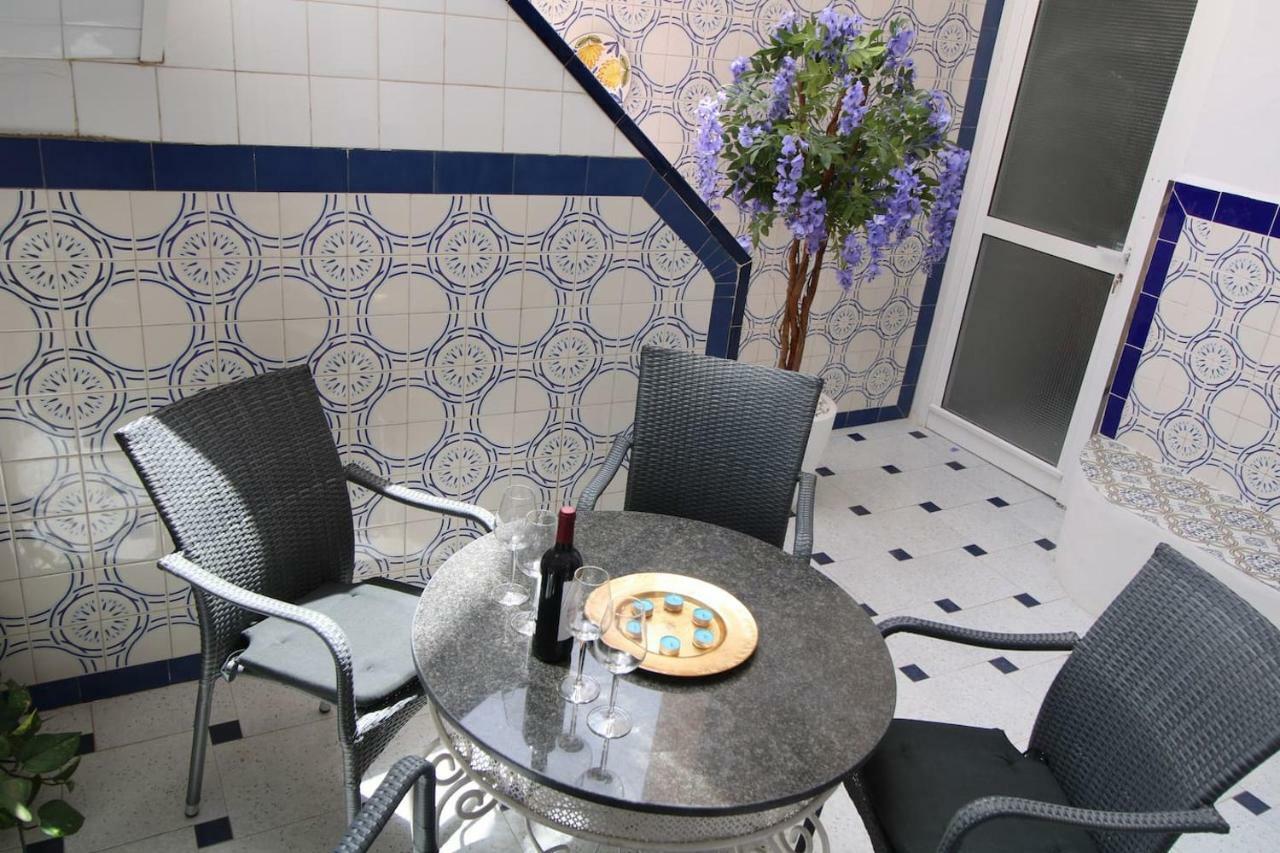 Big Apartment With Unique Patio Near Santa Barbara Castle Alicante Exterior foto