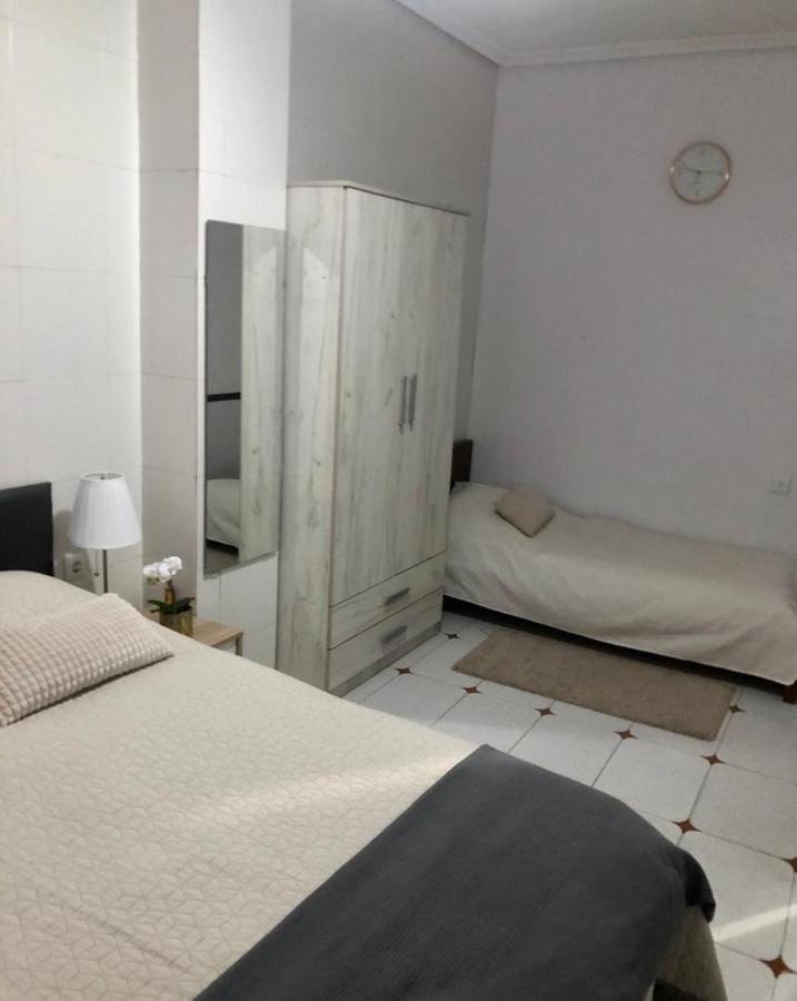Big Apartment With Unique Patio Near Santa Barbara Castle Alicante Exterior foto